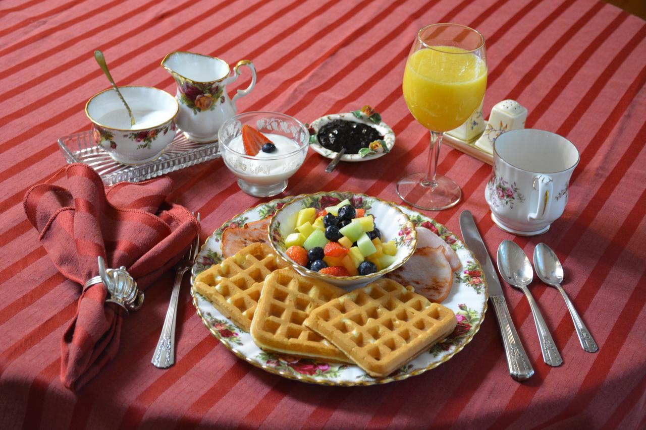 Tea Cozy Bed & Breakfast Колікум-Біч Номер фото